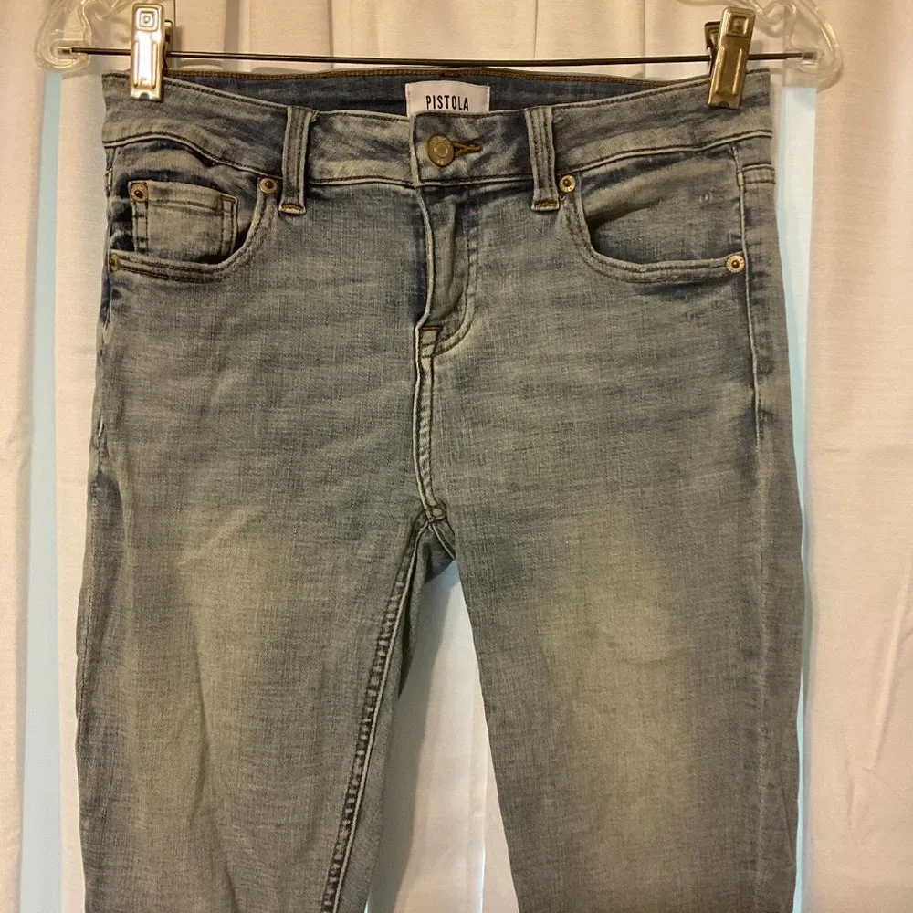 Pistola Jeans 26 Light Blue Wash Skinny Slim Leg Raw Hem Cropped